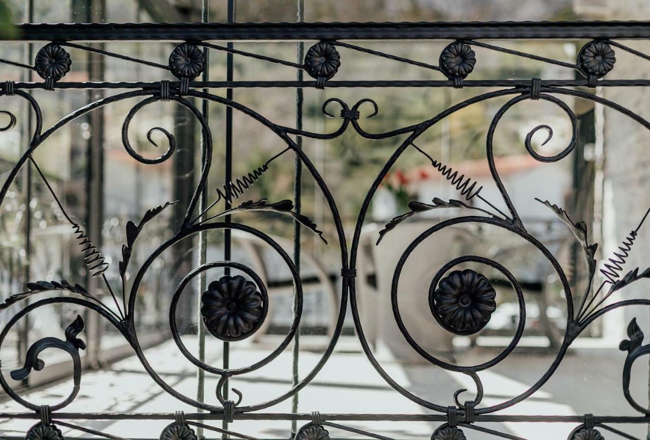 Magnolia Apartment Kotor Bagian luar foto