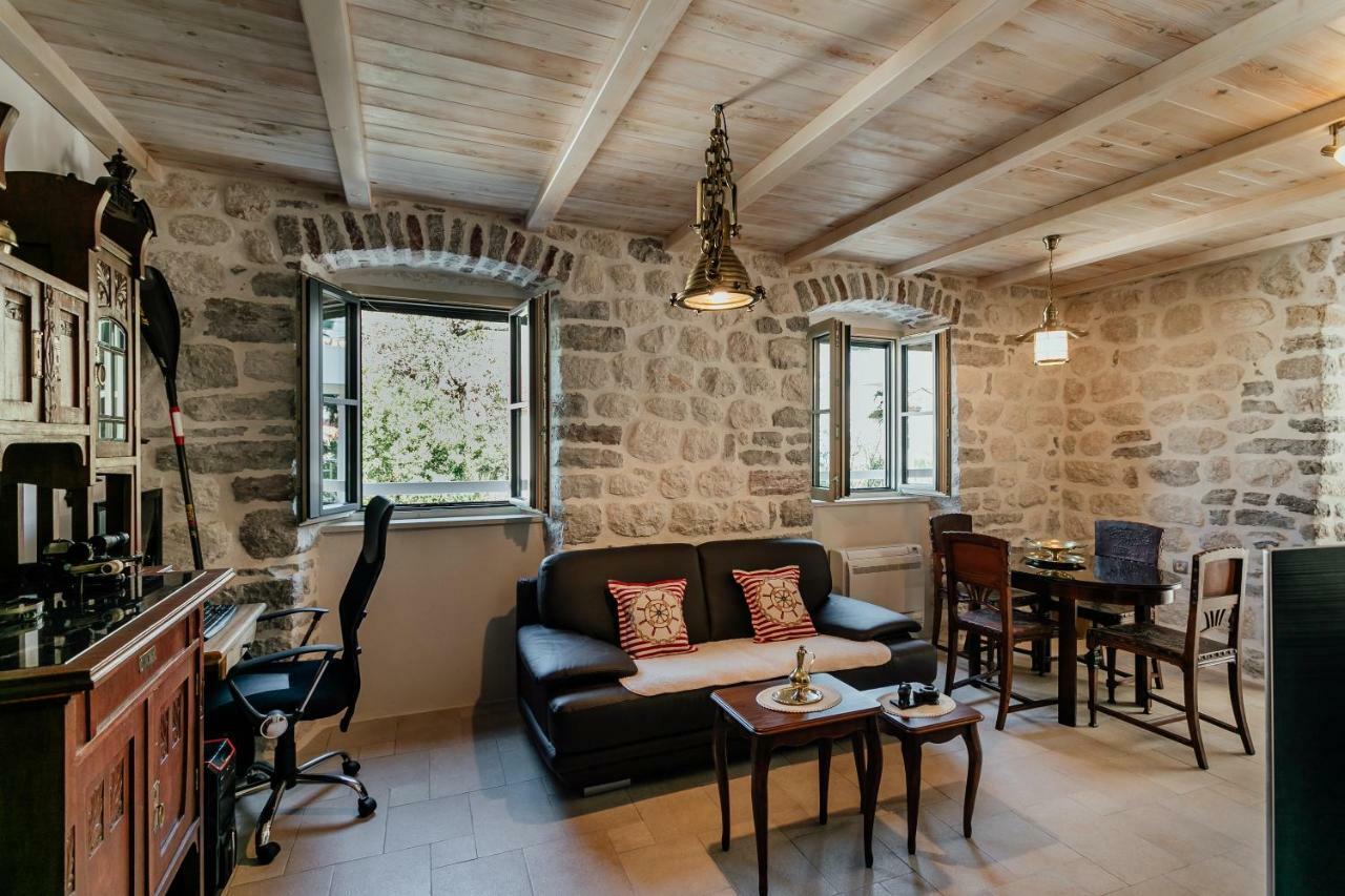 Magnolia Apartment Kotor Bagian luar foto