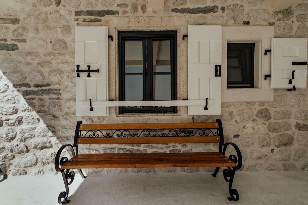 Magnolia Apartment Kotor Bagian luar foto