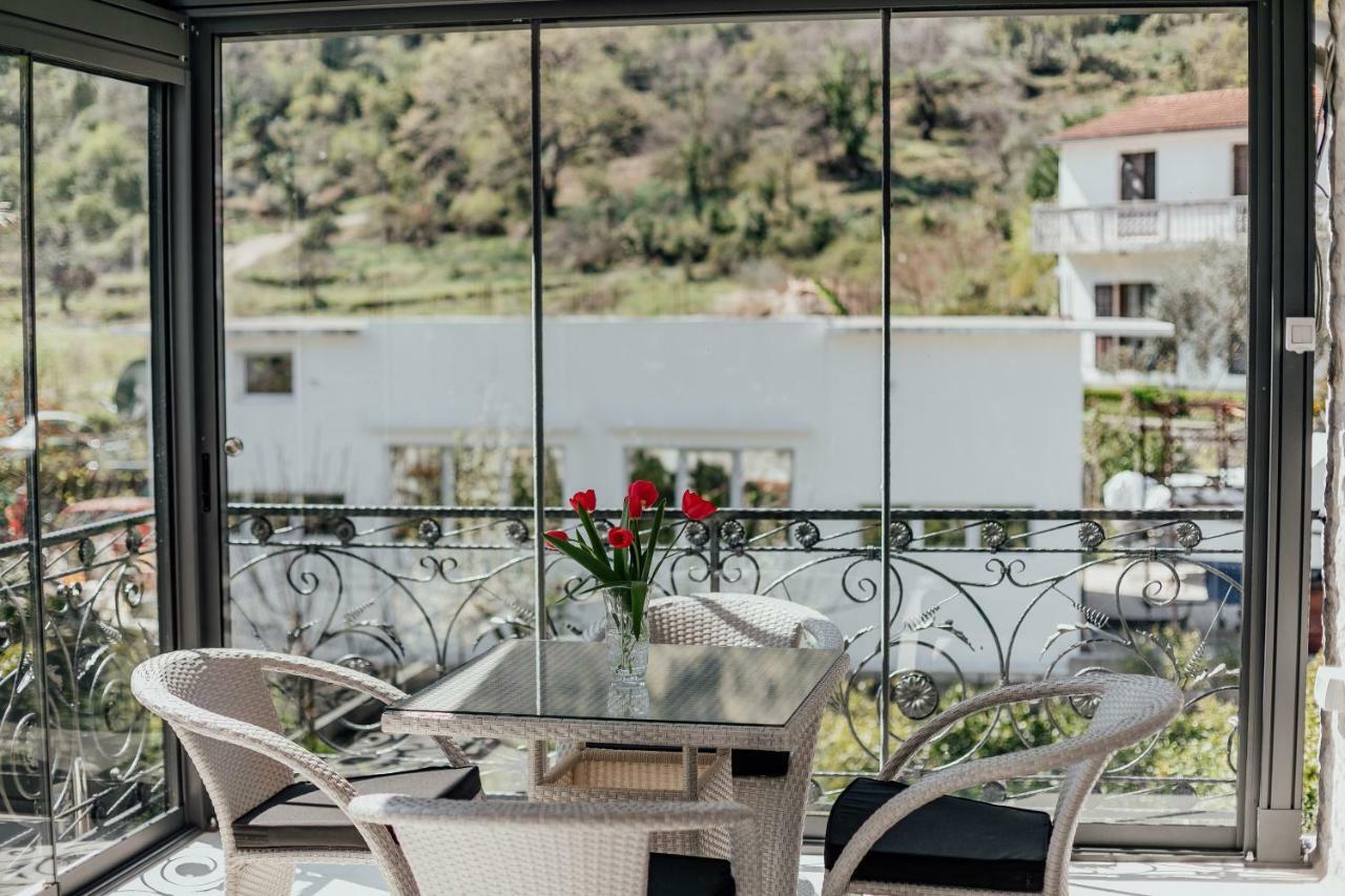 Magnolia Apartment Kotor Bagian luar foto